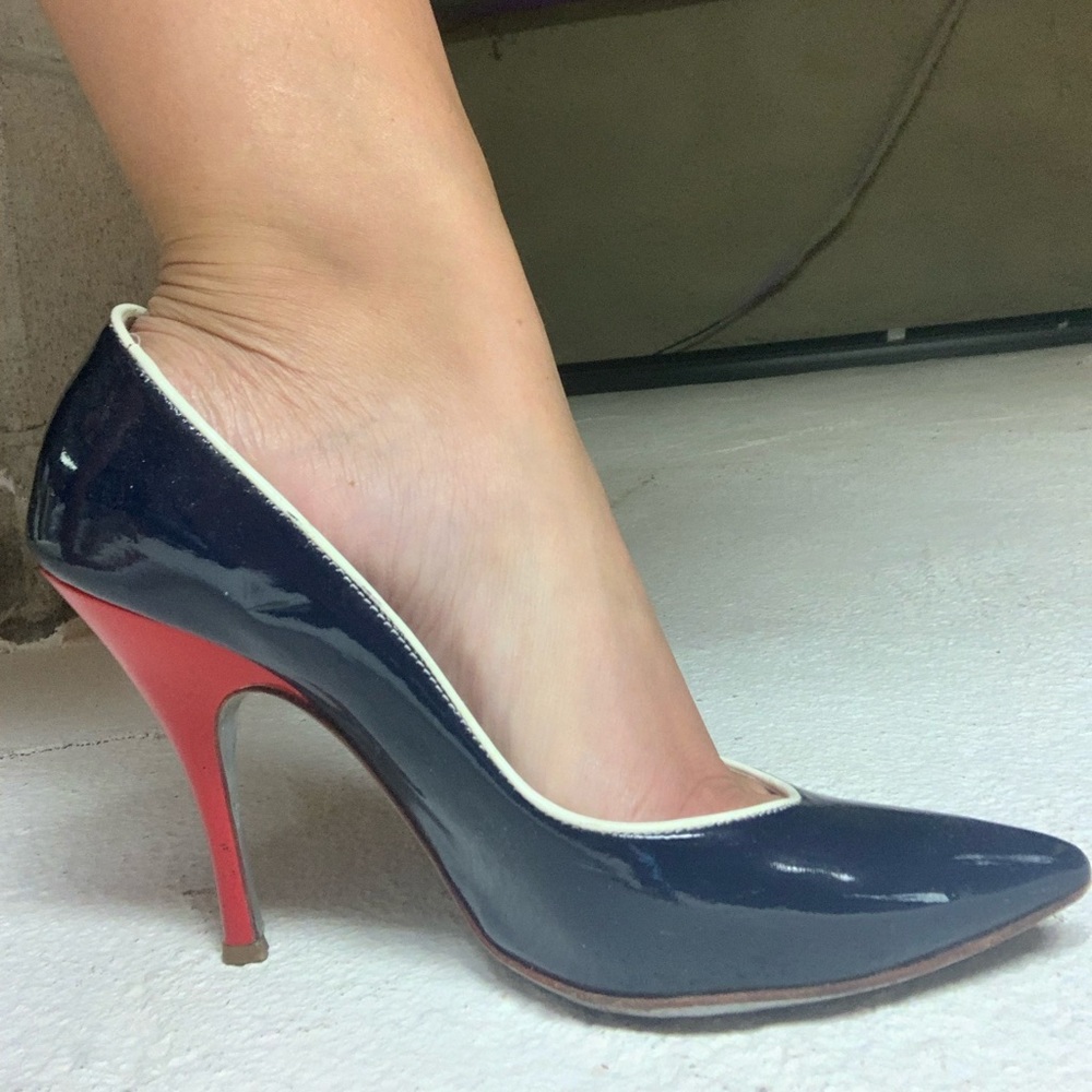 Vintage D&G heels 38